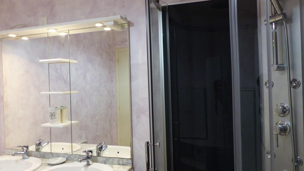 Photo of Bathroom in Saint-Palais