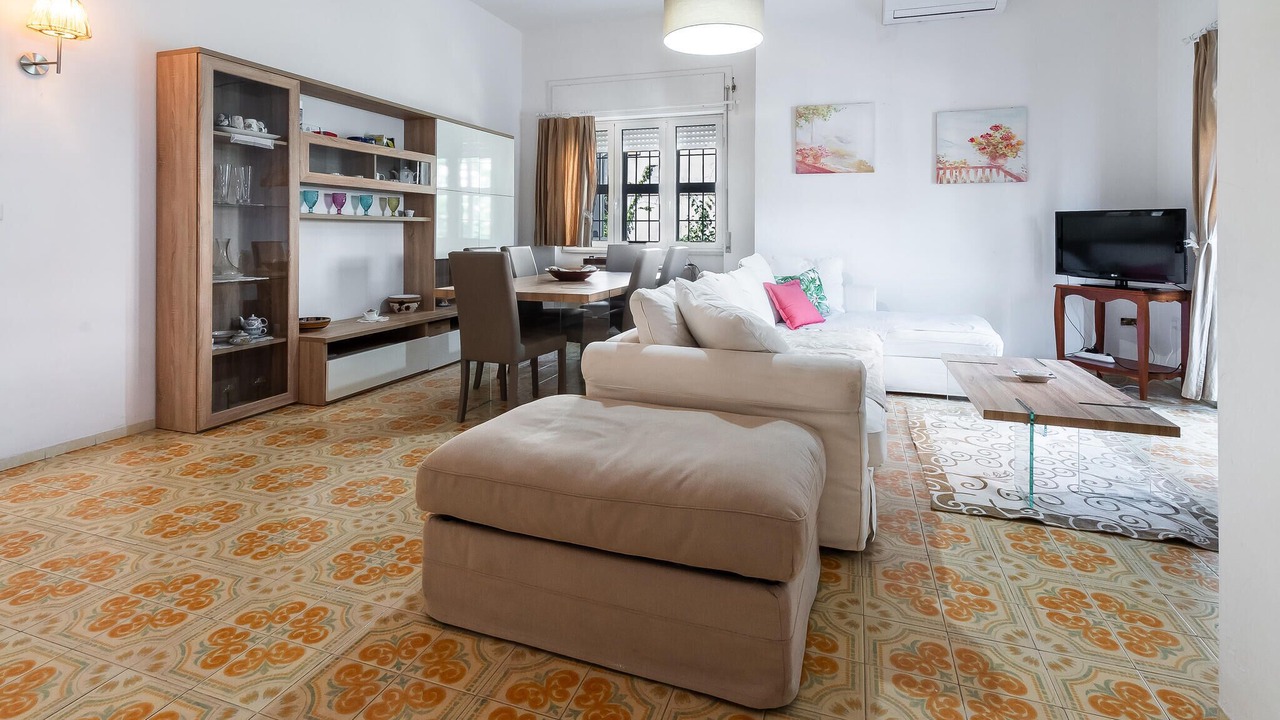 Photo of Bedroom in Laura