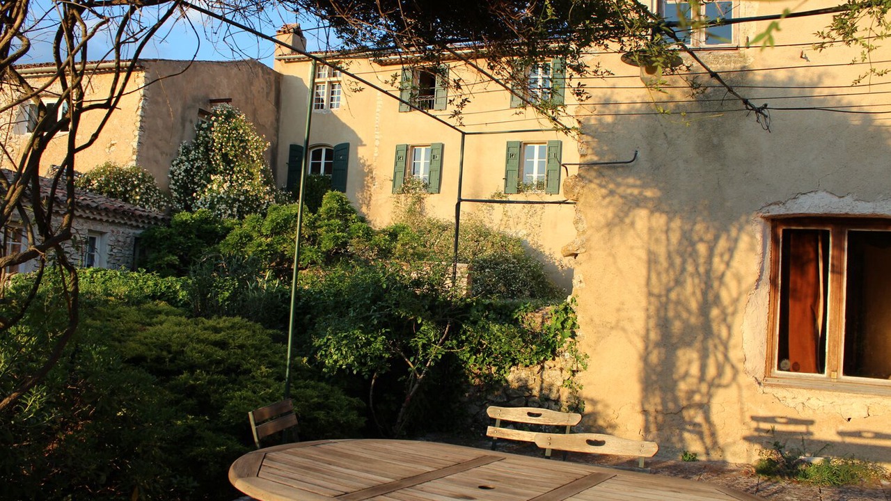 Photo of Outdoor in Varages