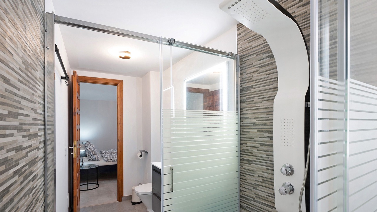Photo of Bathroom in Los Realejos