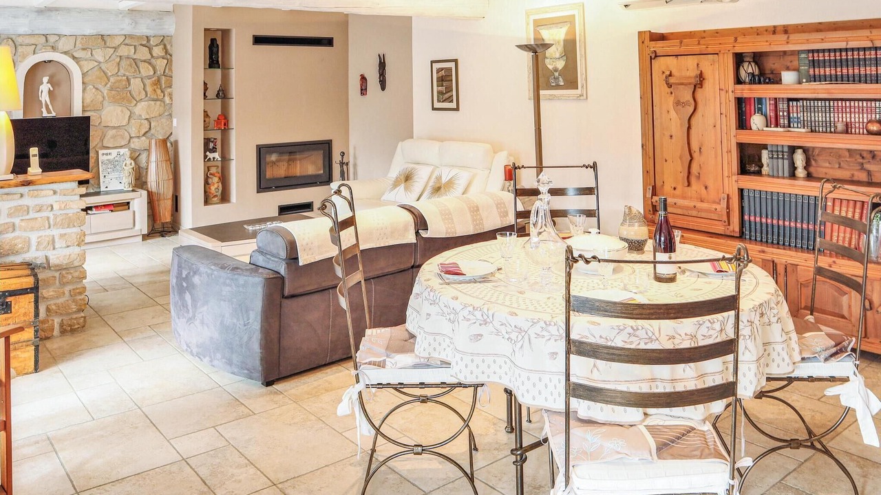 Photo of Bedroom in Espeluche