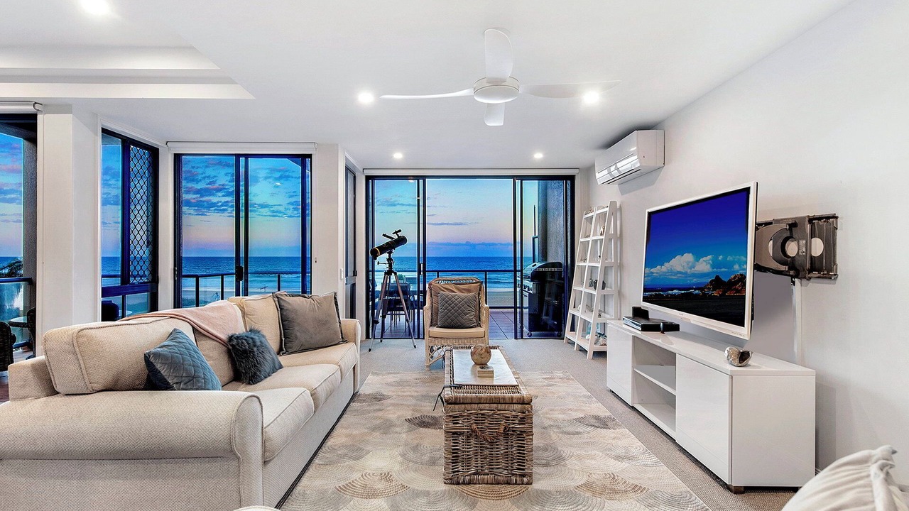 Photo of Livingroom in Mermaid Beach
