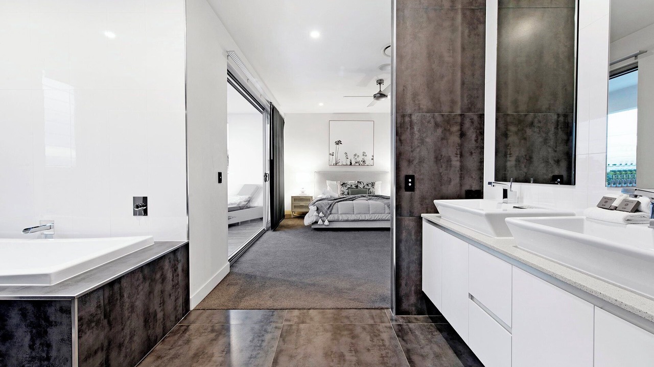 Photo of Bathroom in Broadbeach Waters