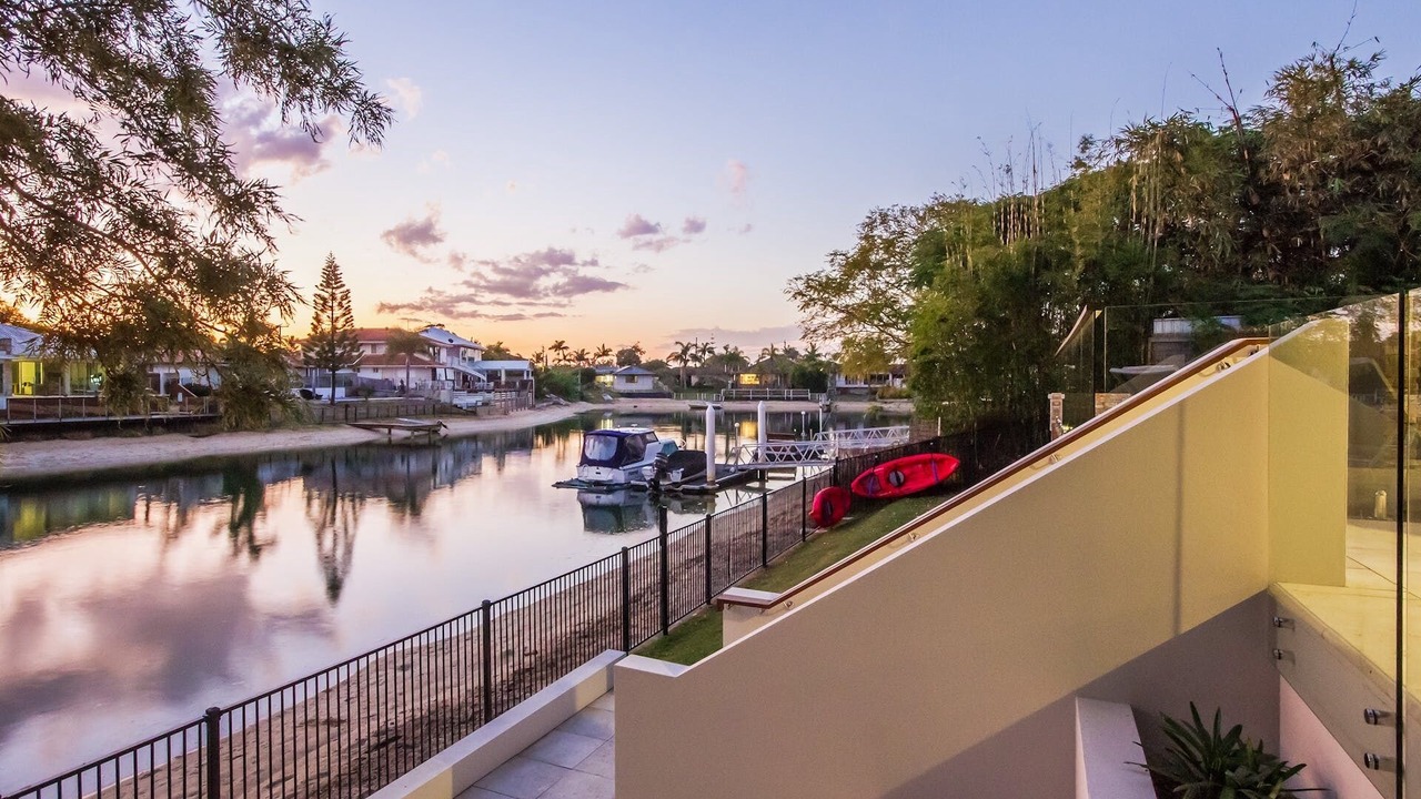 Photo of Outdoor in Mermaid Waters