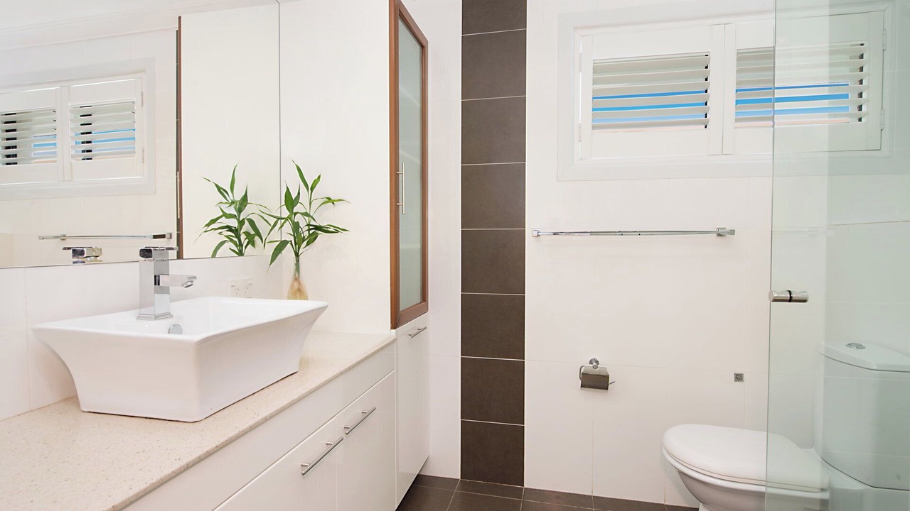 Photo of Bathroom in Broadbeach Waters