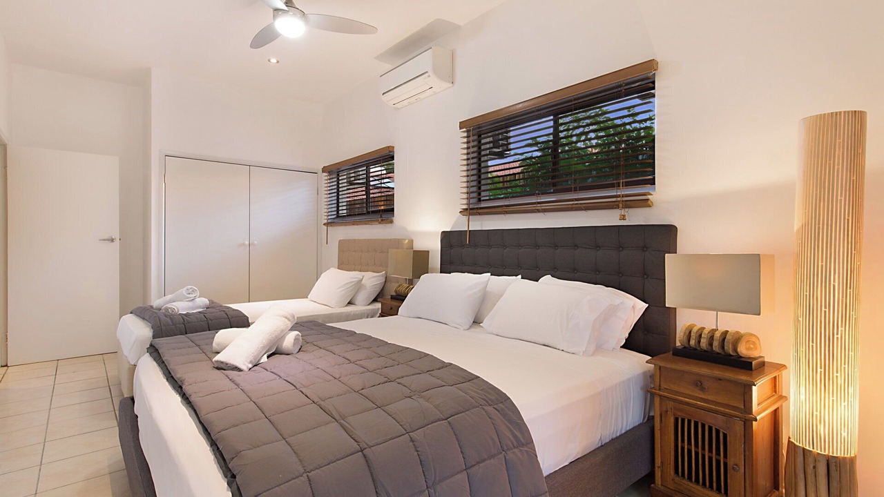 Photo of Bedroom in Broadbeach Waters