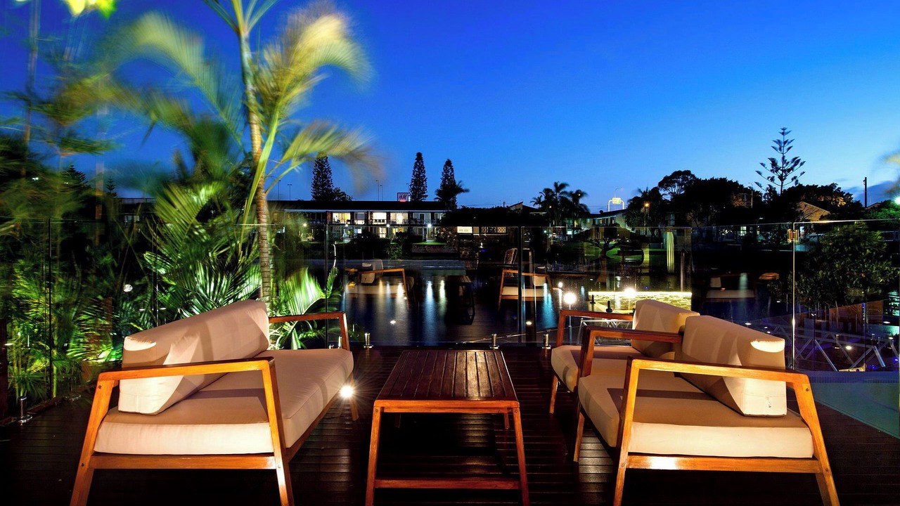 Photo of Patio Balcony in Broadbeach Waters