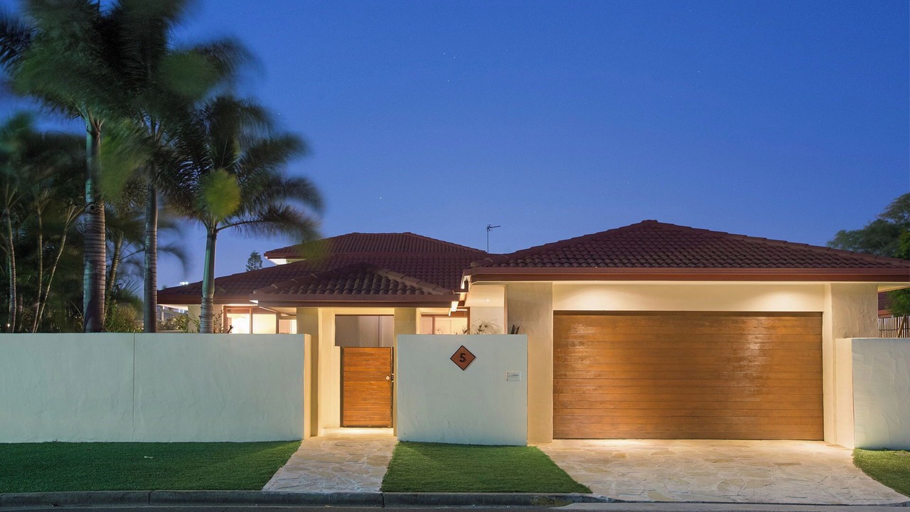 Photo of Outdoor in Broadbeach Waters