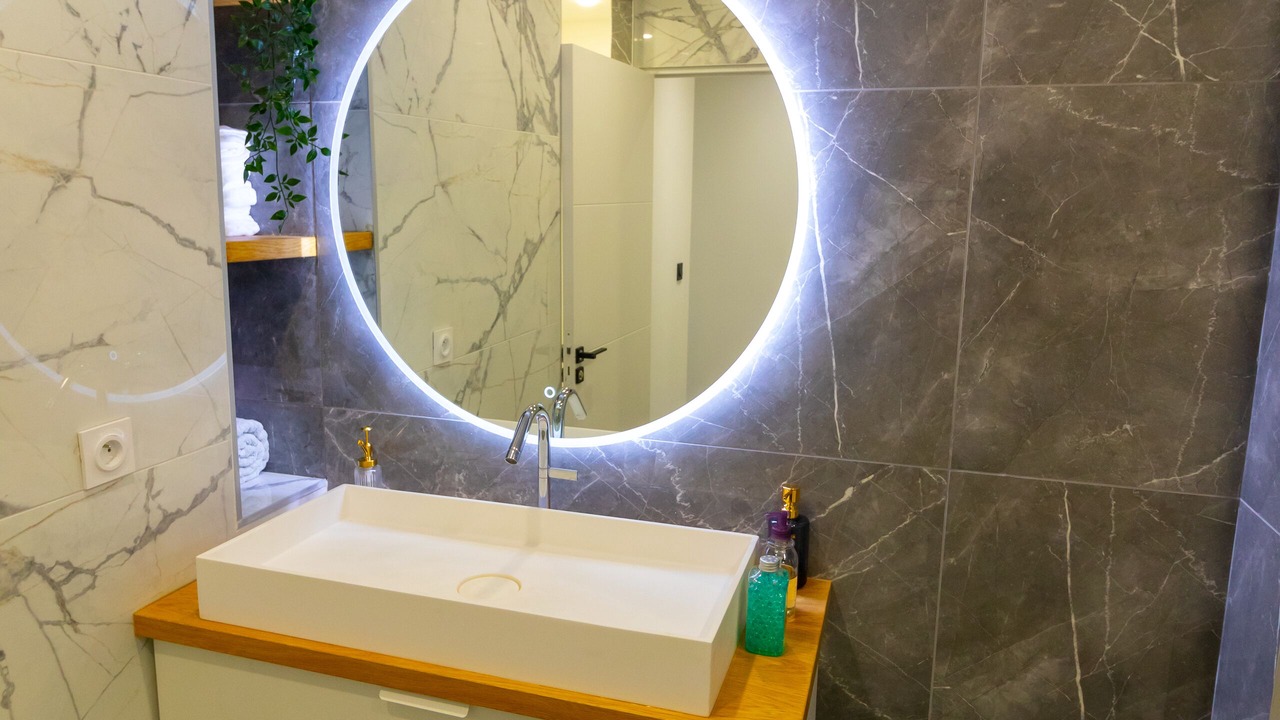 Photo of Bathroom in Grand Clement