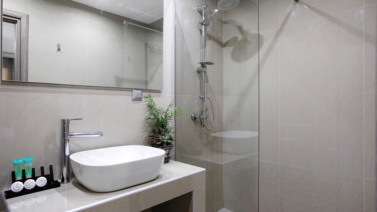 Photo of Bathroom in Alikanas