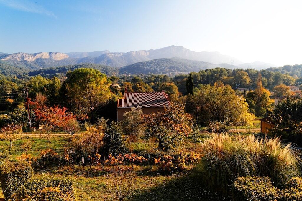 Photo of Outdoor in Auriol