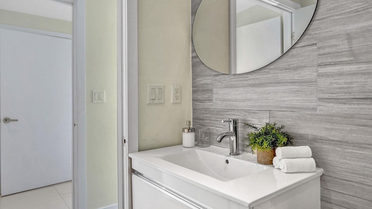 Photo of Bathroom in City Center