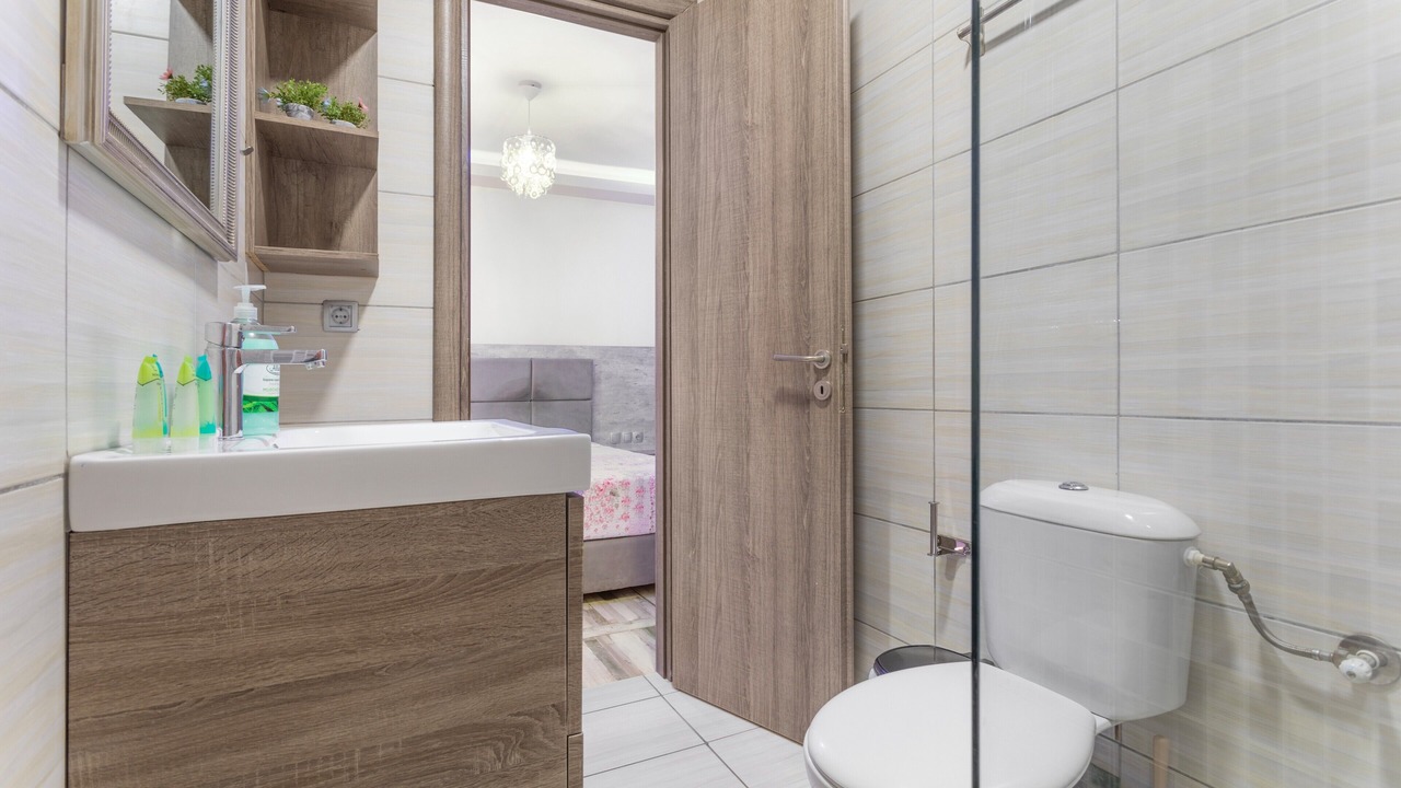 Photo of Bathroom in Alikanas