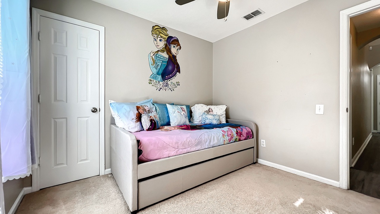 Photo of Bedroom in Windsor Palms
