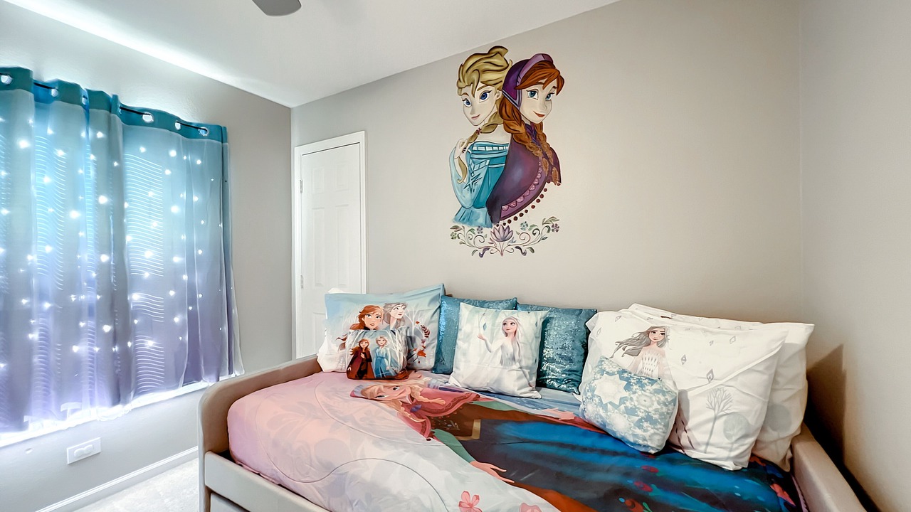 Photo of Bedroom in Windsor Palms