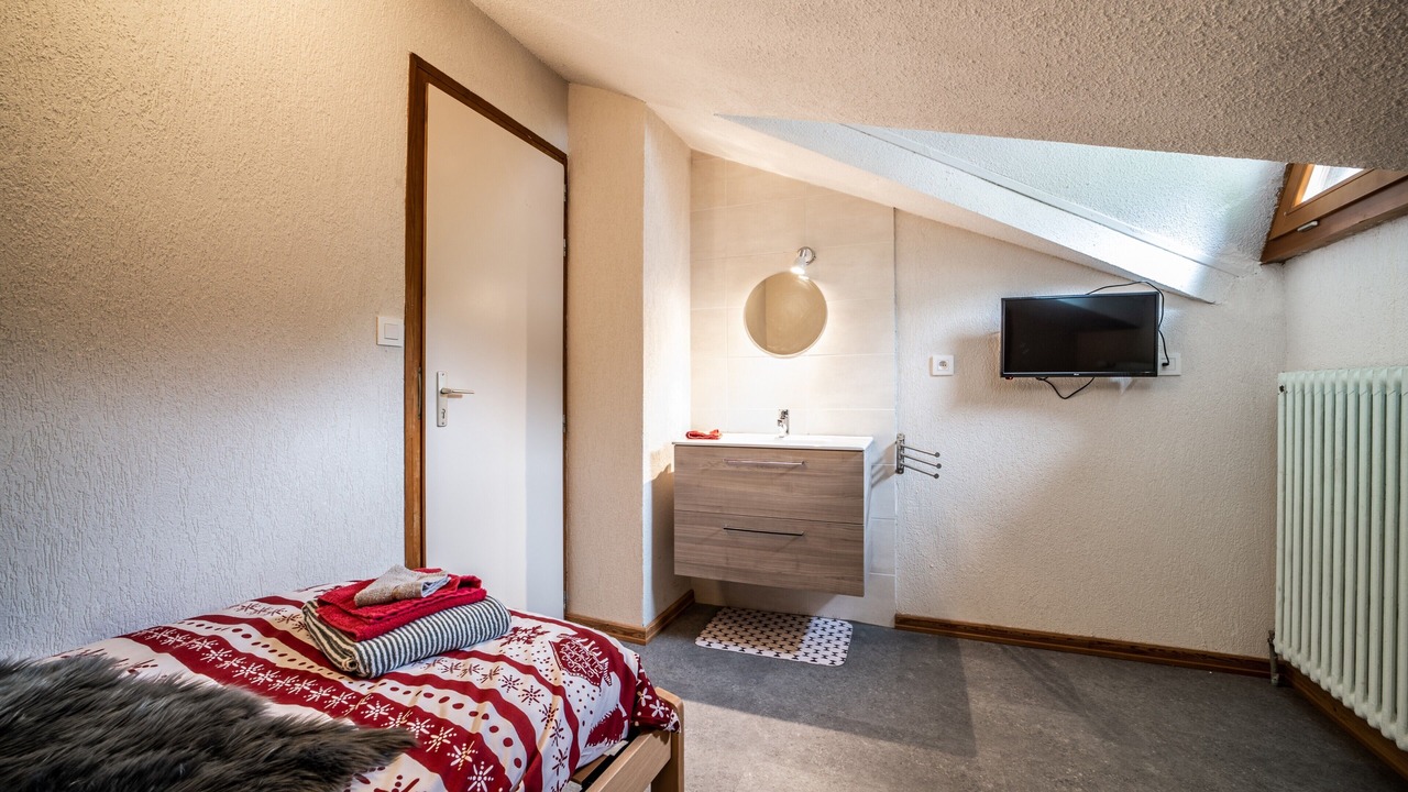 Photo of Bedroom in Abondance