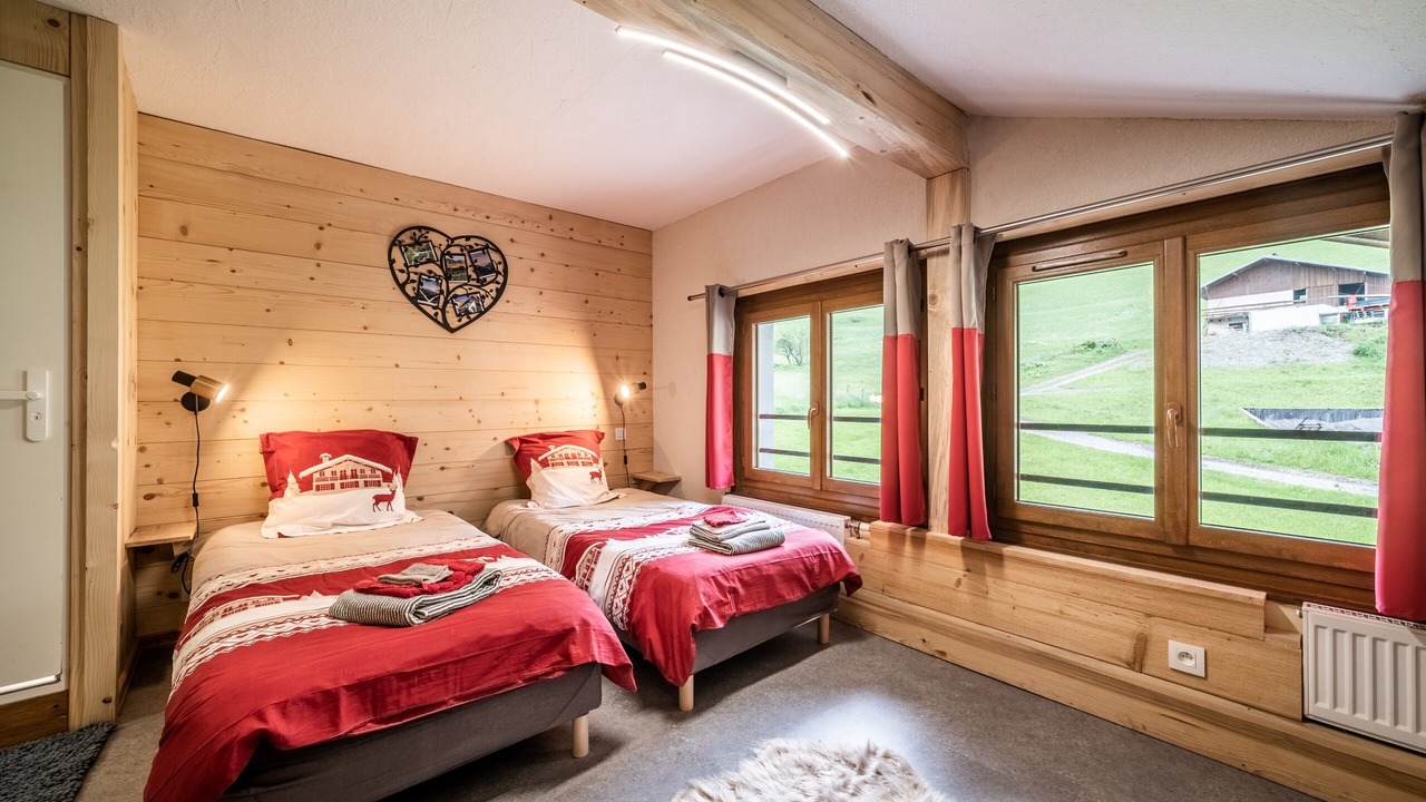 Photo of Bedroom in Abondance