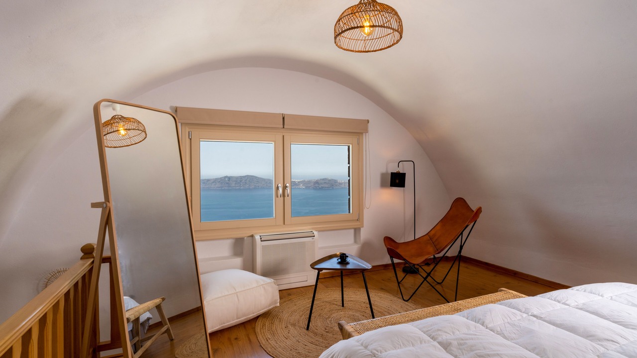Photo of Bedroom in Firostefani