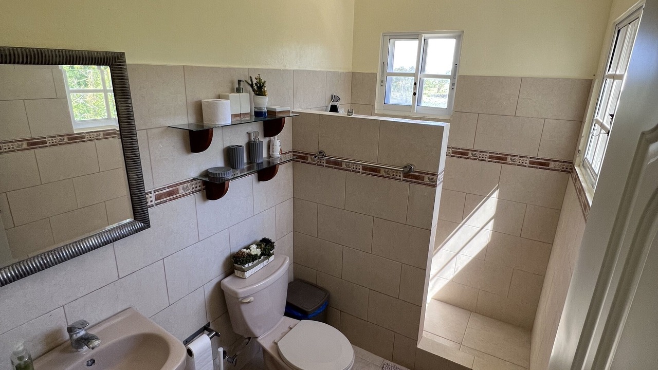 Photo of Bathroom in Barrio El Hospital