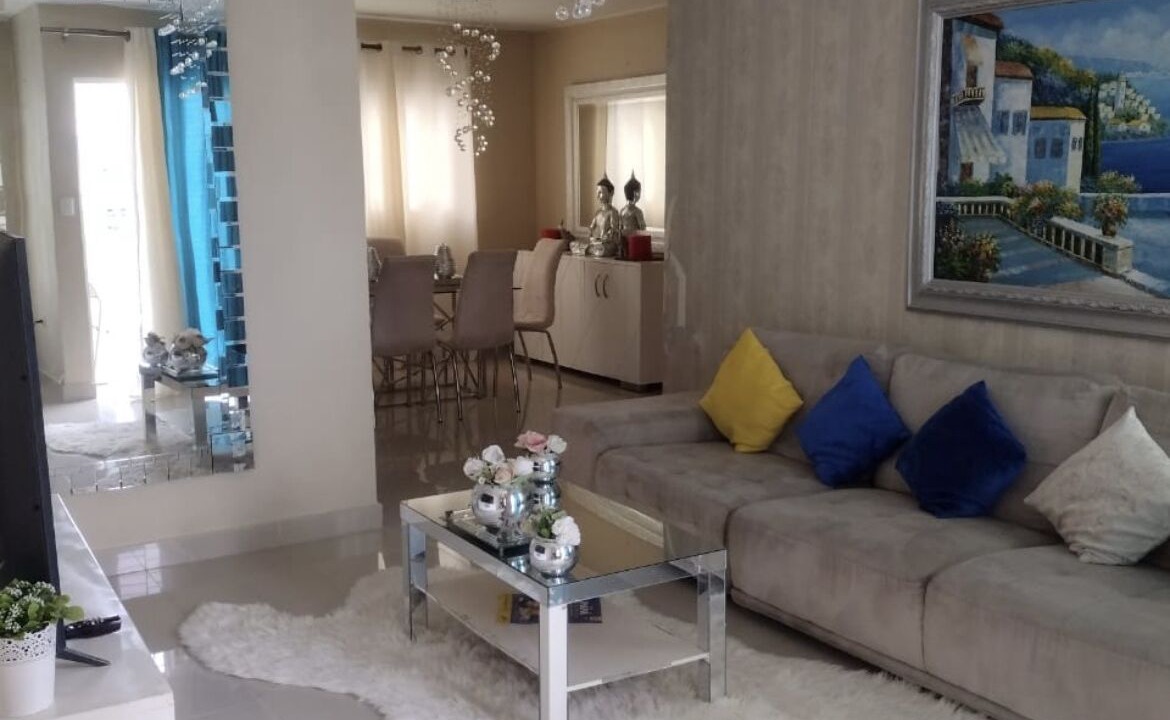 Photo of Livingroom in Llanos de Gurabo I