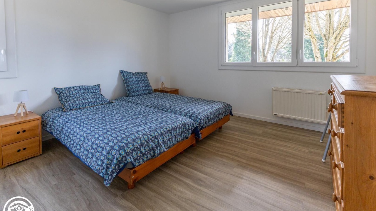 Photo of Bedroom in Charbonnieres-les-Varennes