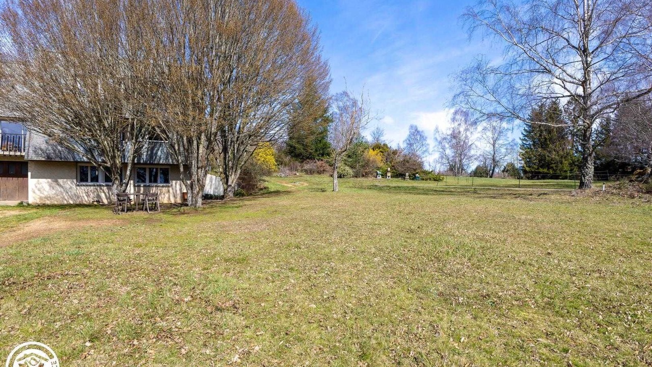 Photo of Outdoor in Charbonnieres-les-Varennes