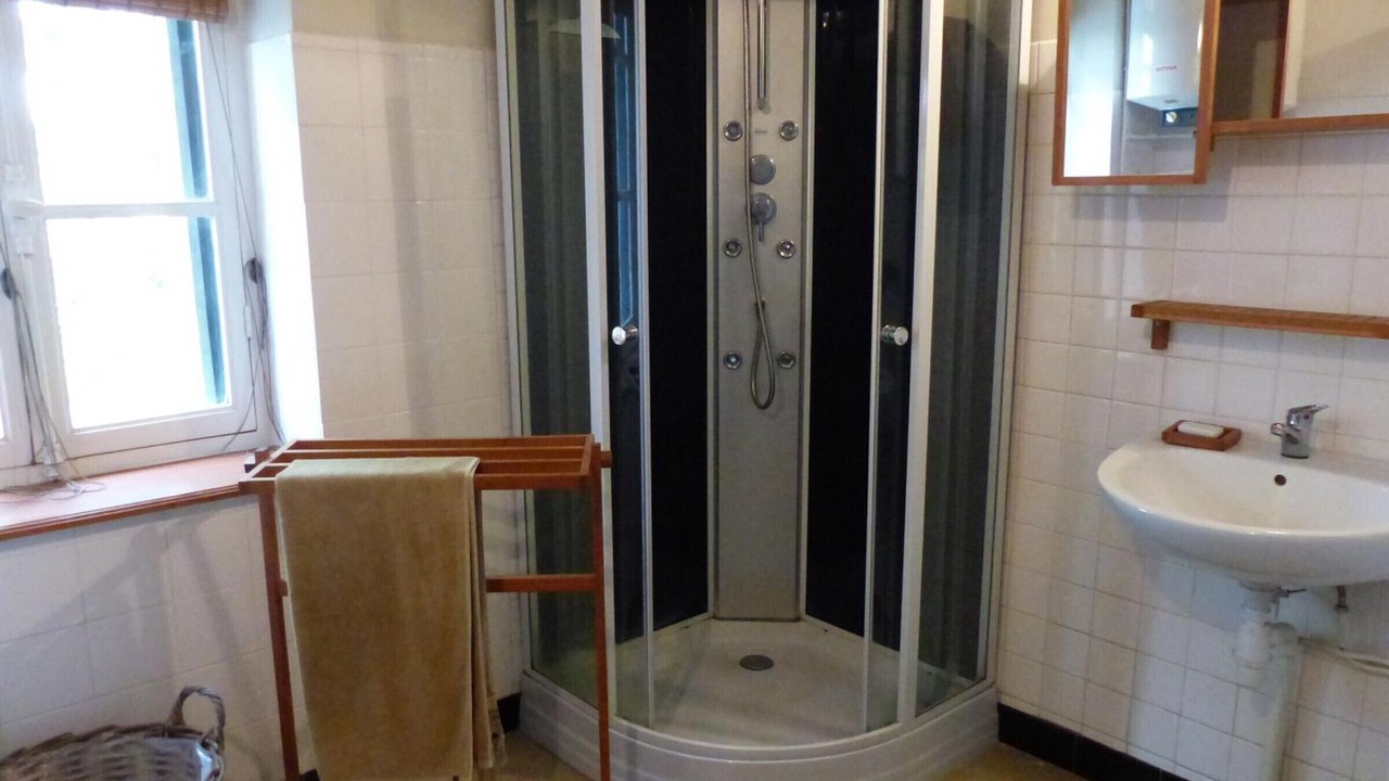 Photo of Bathroom in Arfeuilles
