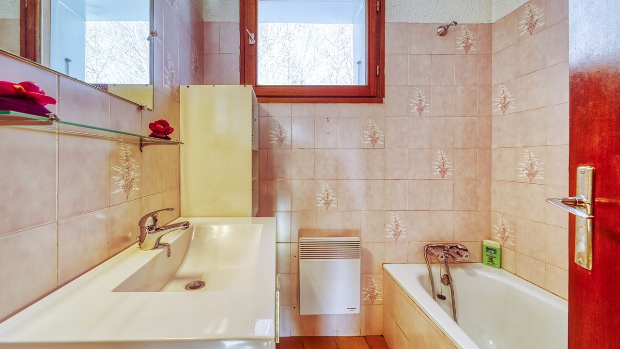 Photo of Bathroom in La Toussuire