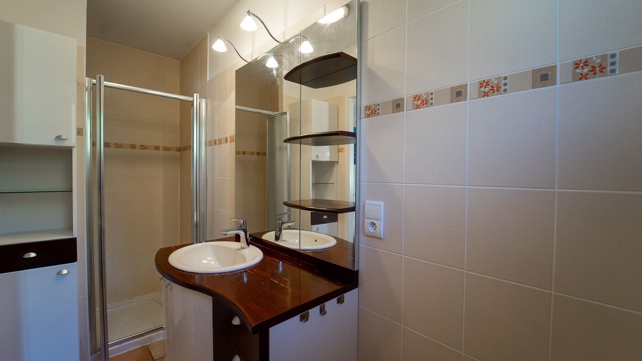 Photo of Bathroom in Chaparon