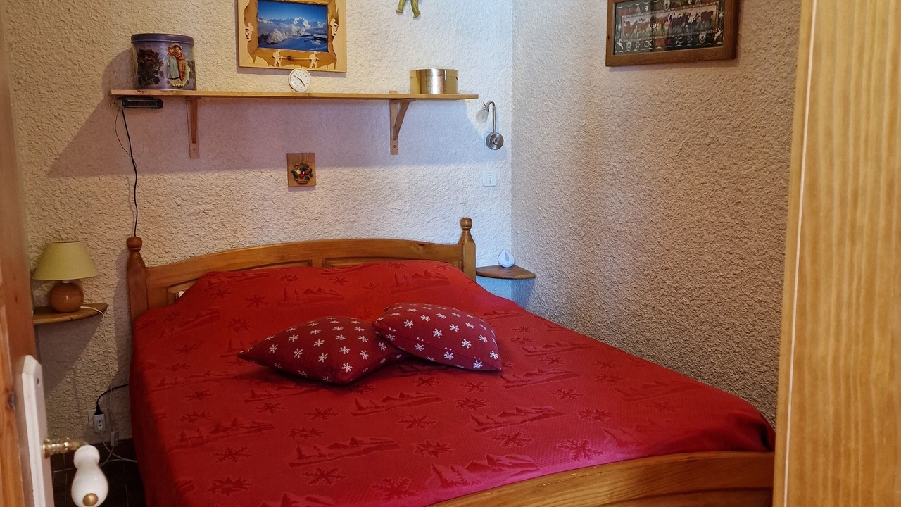 Photo of Bedroom in Cordon
