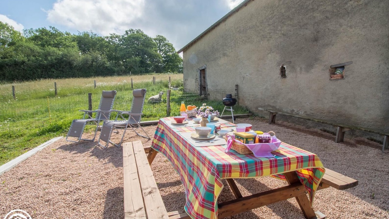 Photo of Outdoor in Virlet