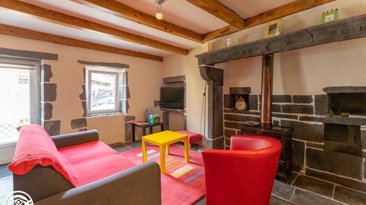 Photo of Livingroom in Charbonnieres-les-Varennes
