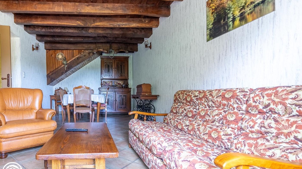 Photo of Livingroom in Miremont