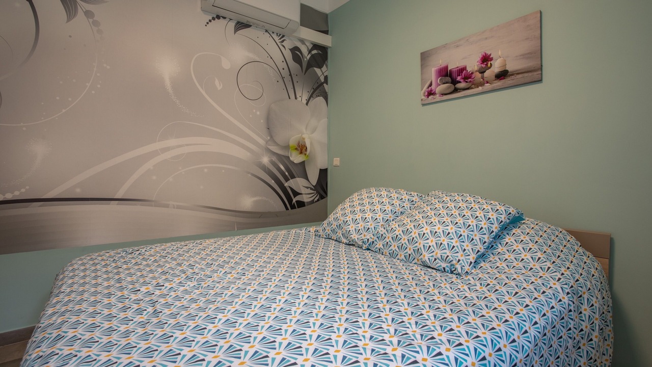 Photo of Bedroom in Carces
