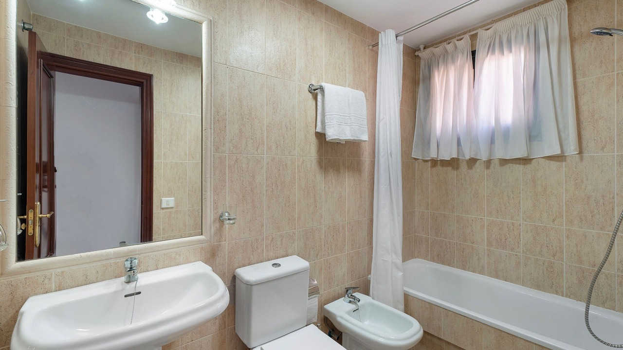 Photo of Bathroom in Arona