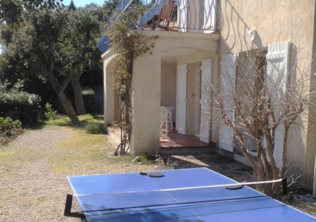 Photo of Patio Balcony in Rayol-Canadel-sur-Mer
