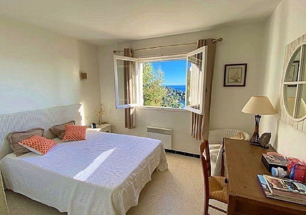 Photo of Bedroom in Rayol-Canadel-sur-Mer