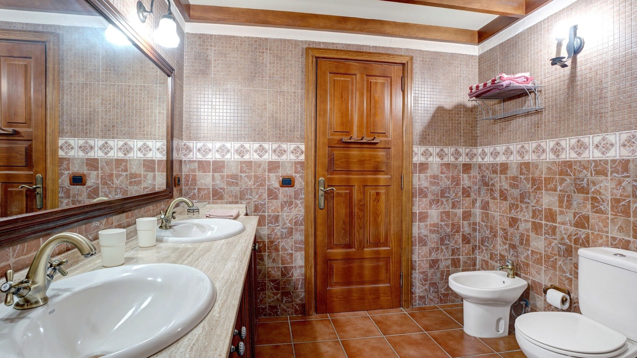 Photo of Bathroom in Las Galletas