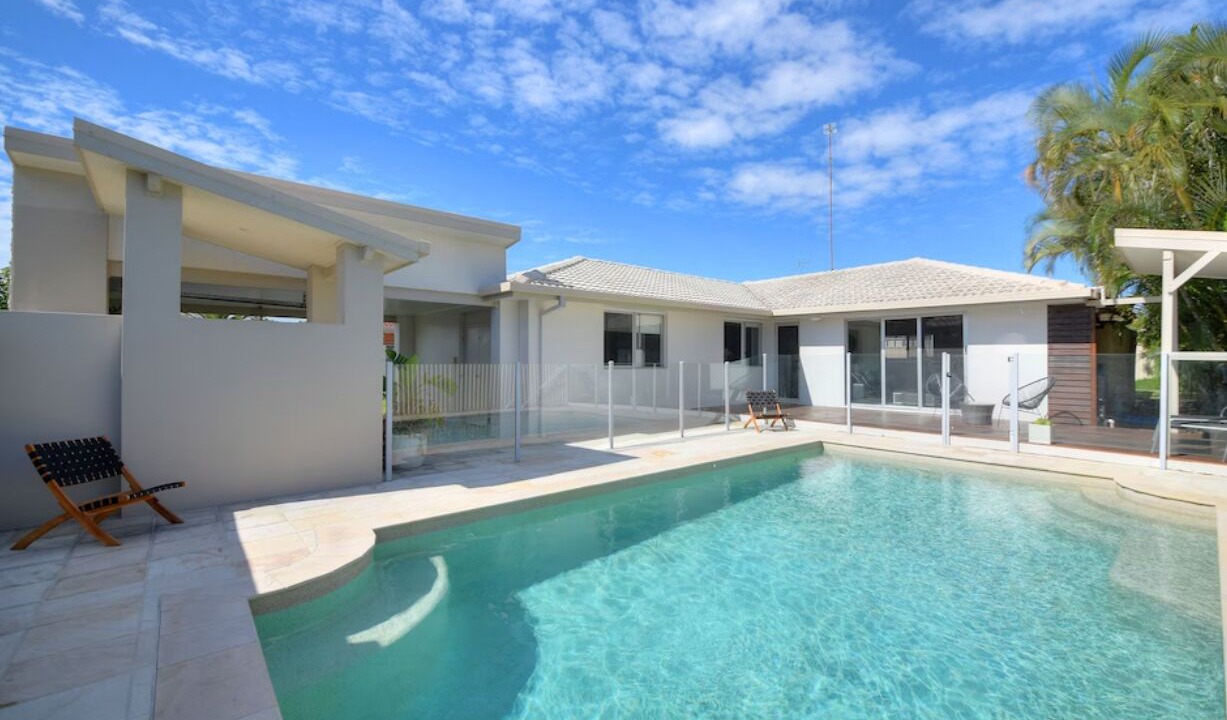 Photo of Outdoor in Mermaid Waters