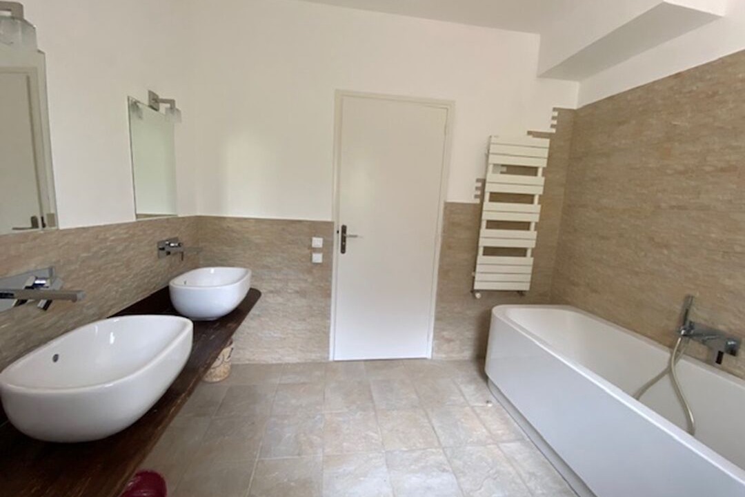 Photo of Bathroom in Grasse