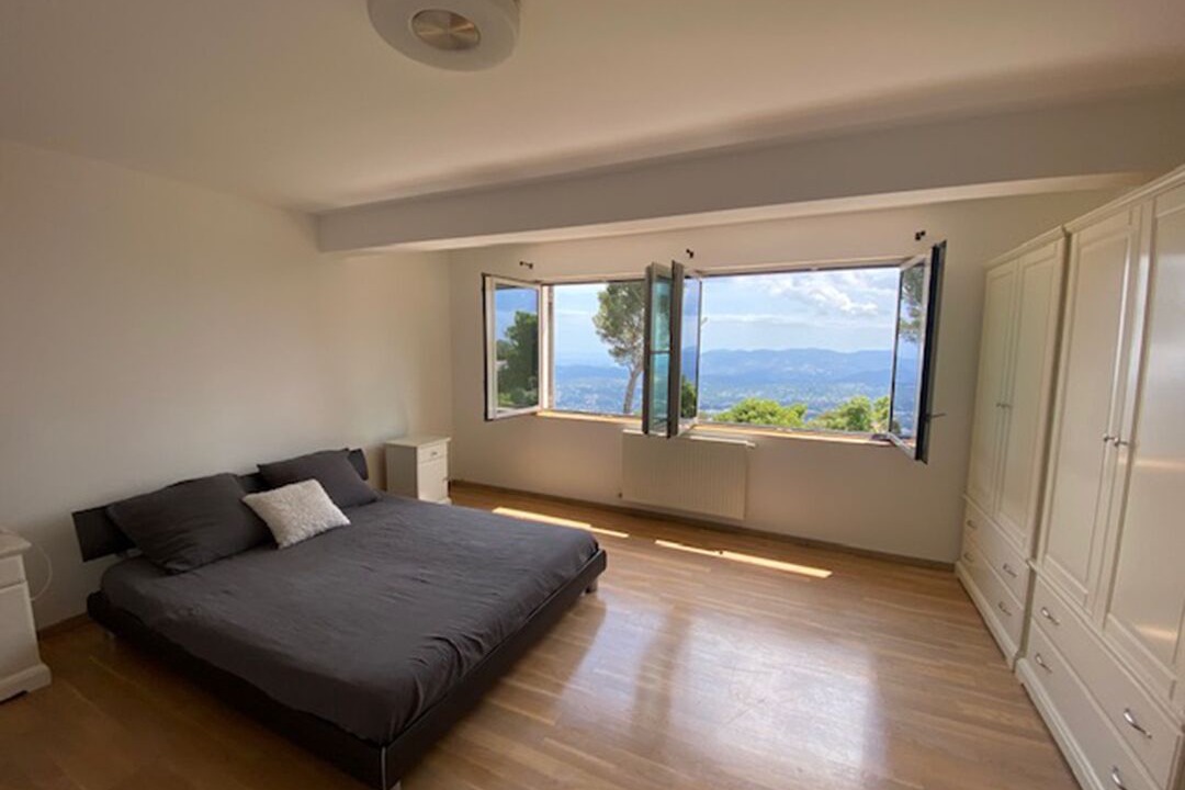 Photo of Bedroom in Grasse