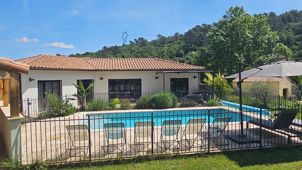 Photo of Outdoor in Meounes-les-Montrieux