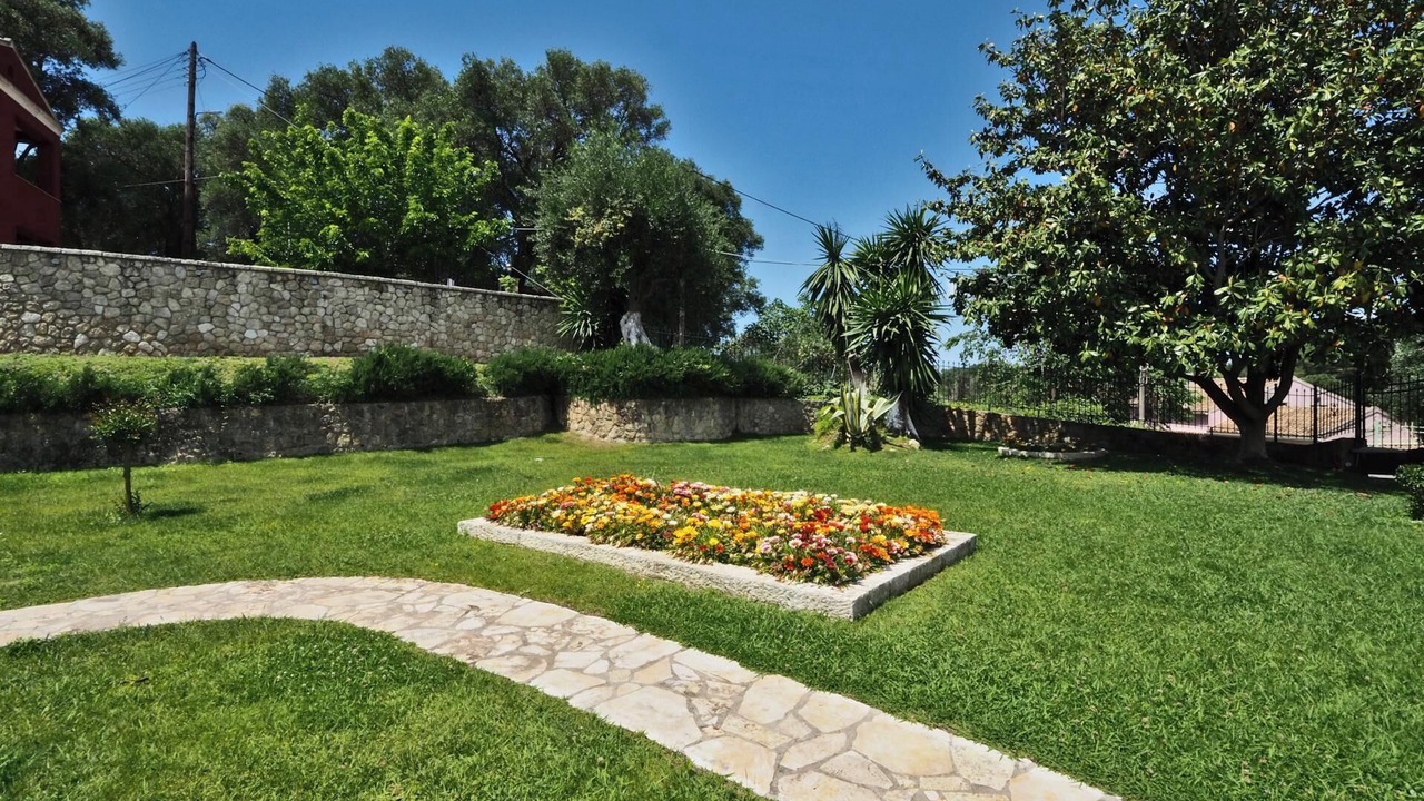Photo of Outdoor in Perama