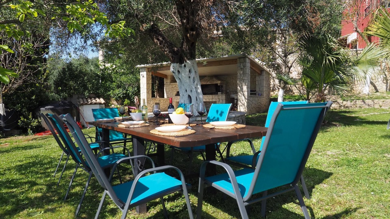 Photo of Outdoor in Perama
