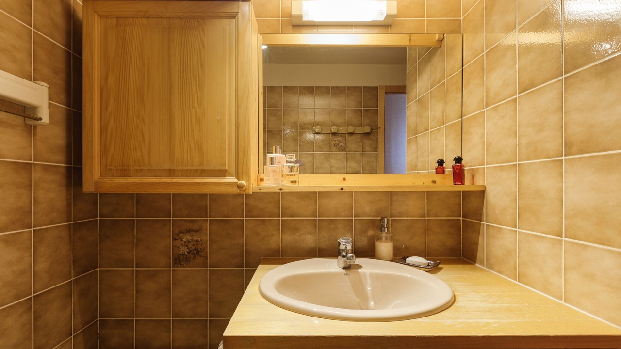 Photo of Bathroom in Cordon
