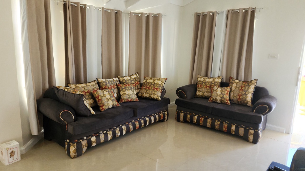 Photo of Livingroom in Greenwich Estate