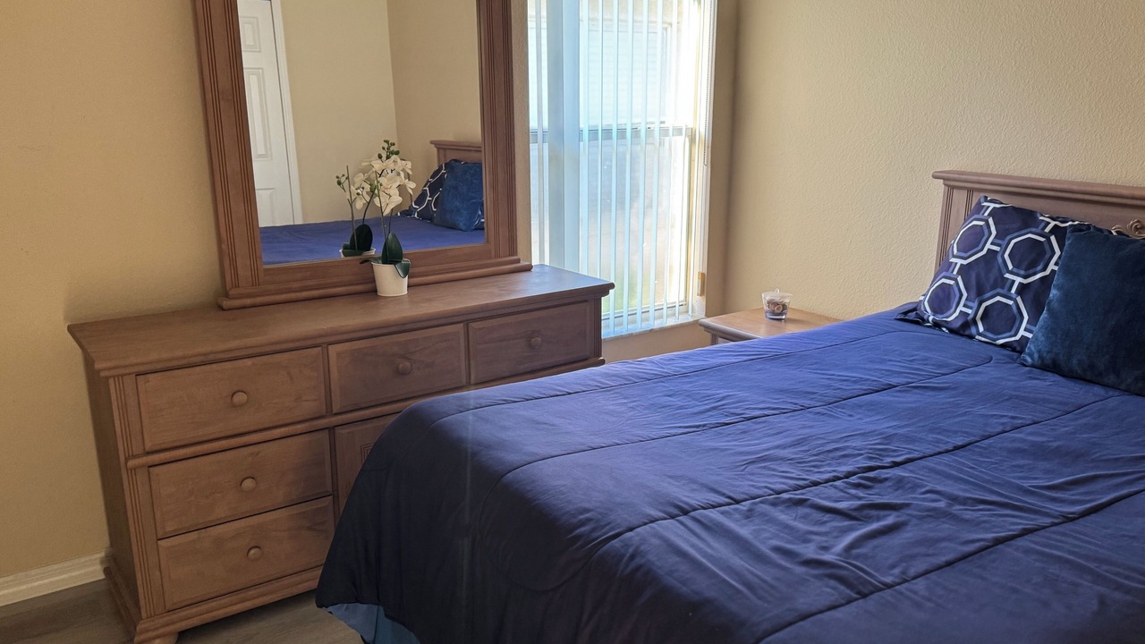 Photo of Bedroom in Eagle Pointe South