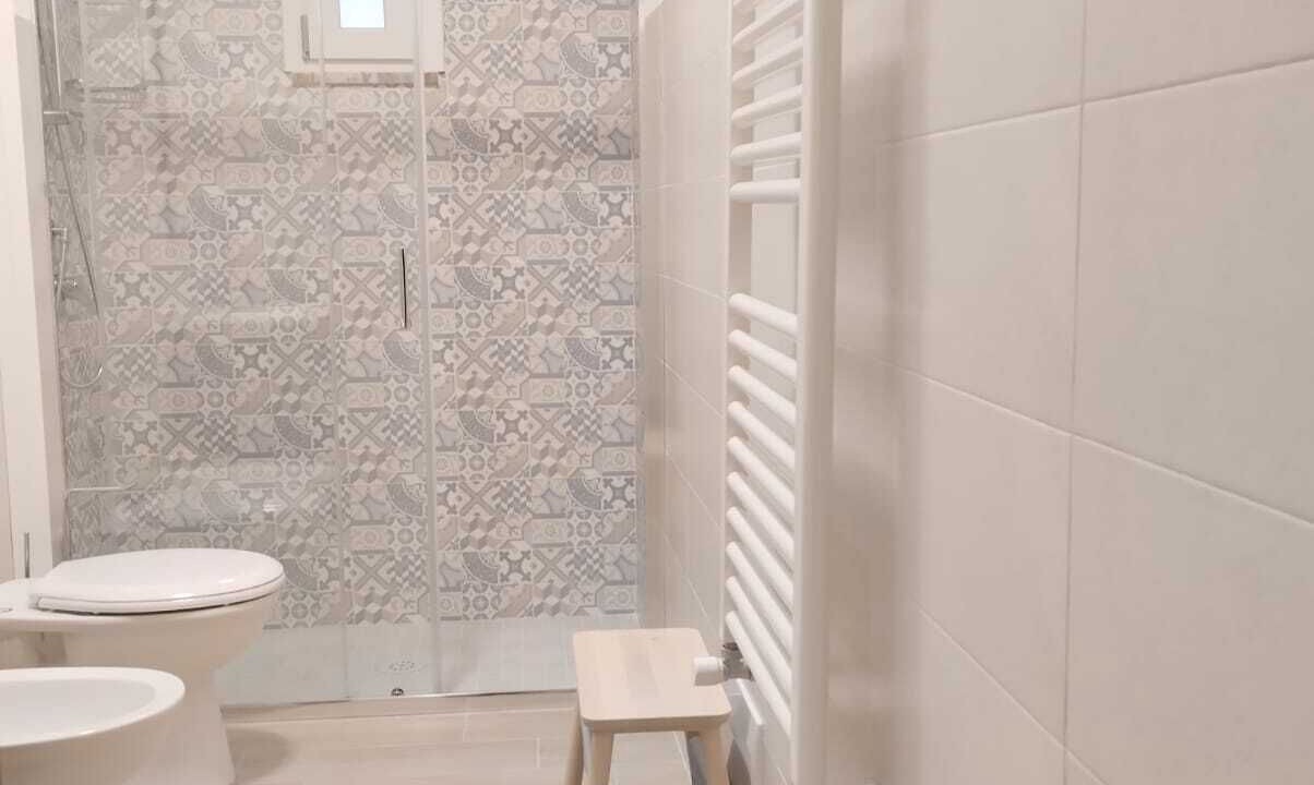 Photo of Bathroom in Recale