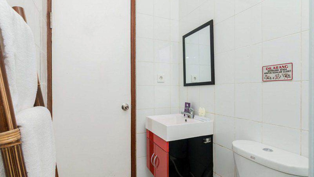 Photo of Bathroom in Petitenget