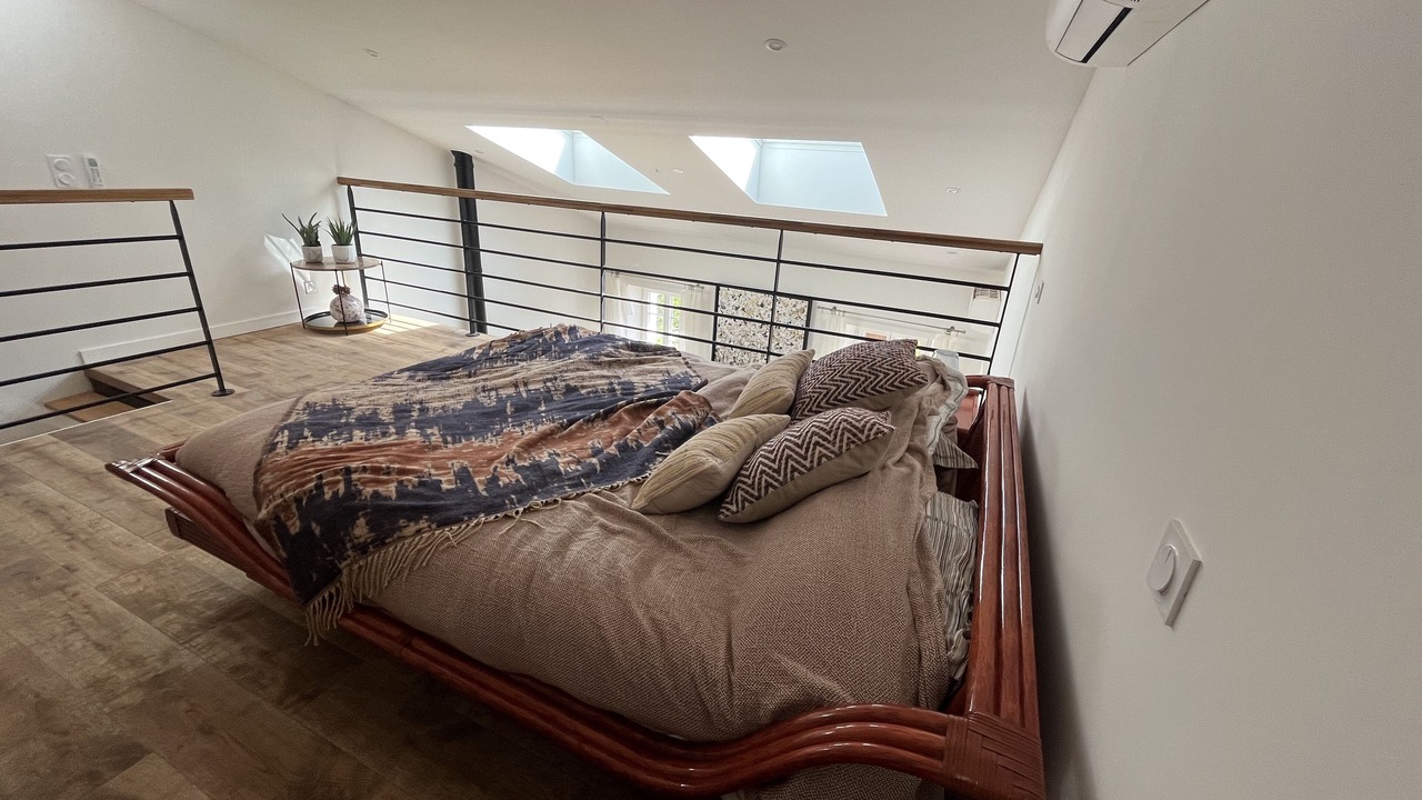 Photo of Bedroom in Regusse